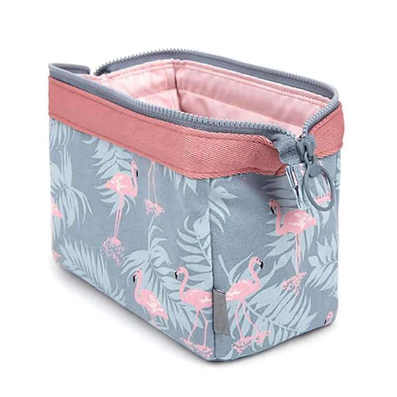 New Fashionable Women's Waterp - Makeup Beauty Necessaire ulasan dan harga