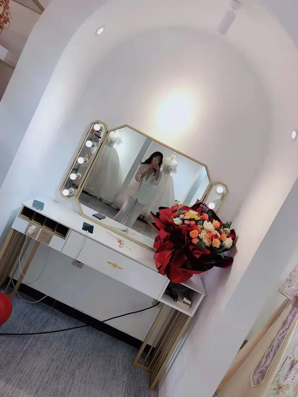 Photo studio rock dresser make - Beauty Makeup Studio ulasan dan harga