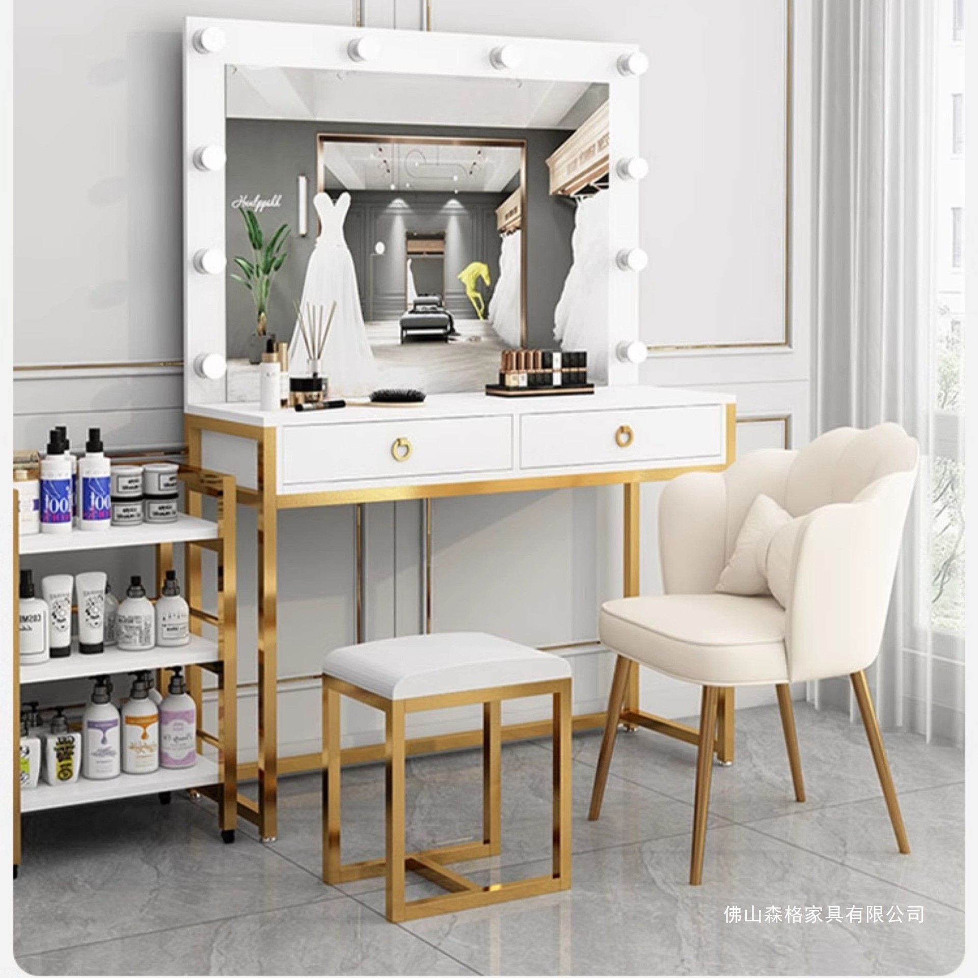 Studio dresser with lamp mirro - Beauty Makeup Studio ulasan dan harga