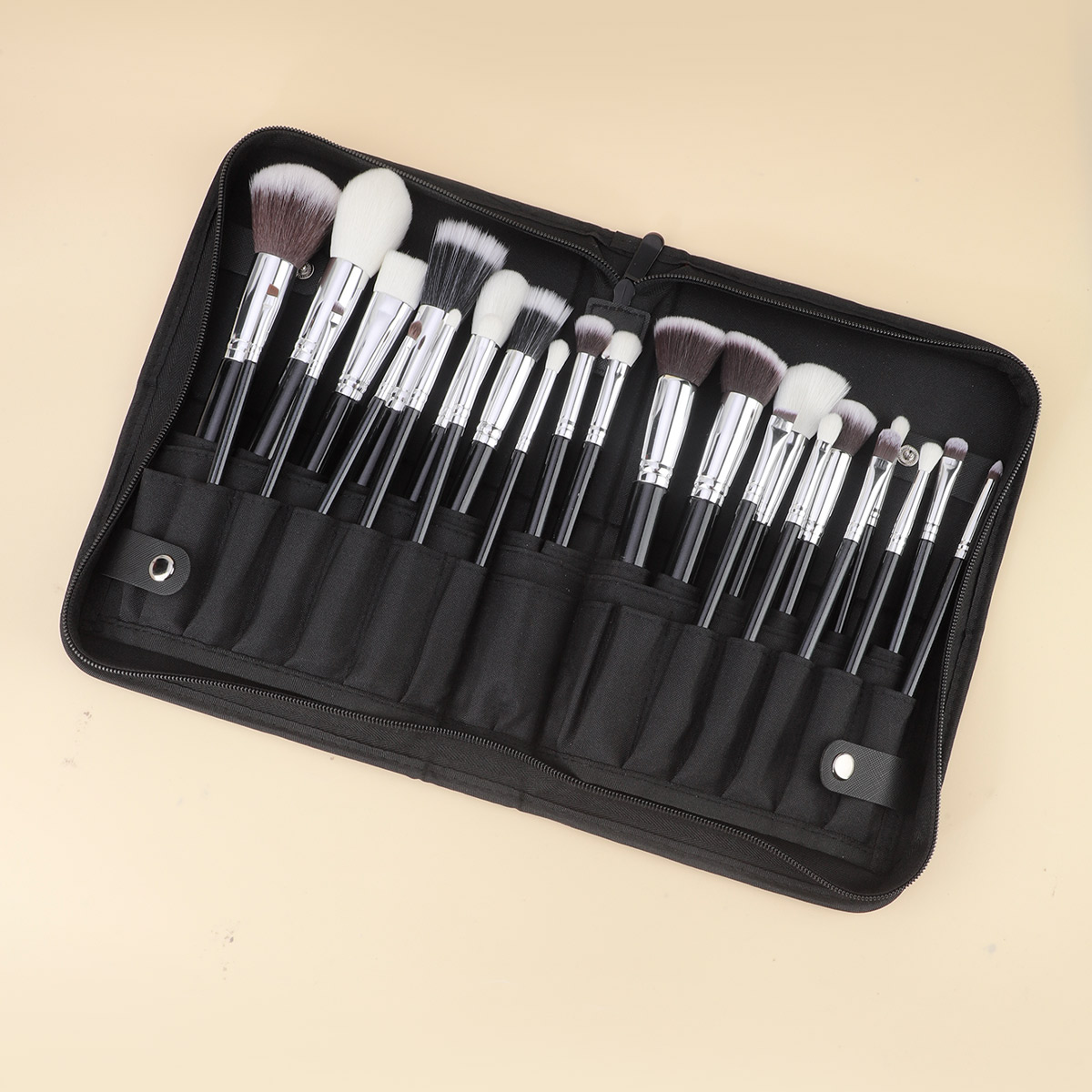 RANCAI 25Pcs Full Sets Of Make - Beauty Makeup Studio ulasan dan harga