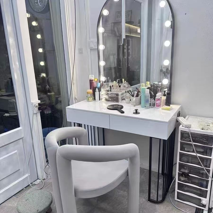 Nordic style shadow studio dre - Beauty Makeup Studio ulasan dan harga