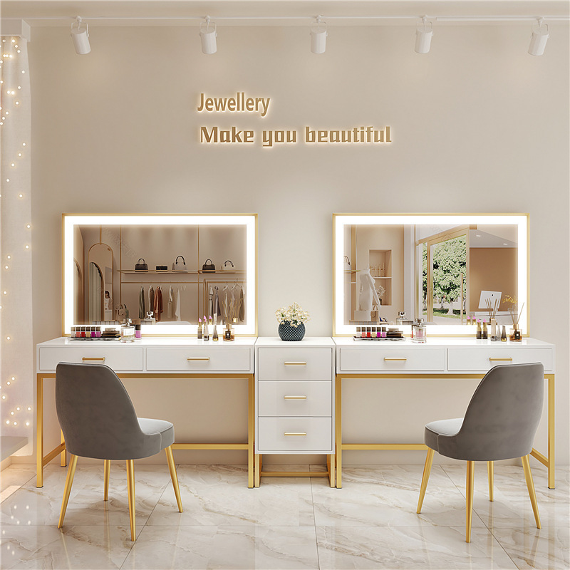 Nail art makeup artist studio  - Beauty Makeup Studio ulasan dan harga