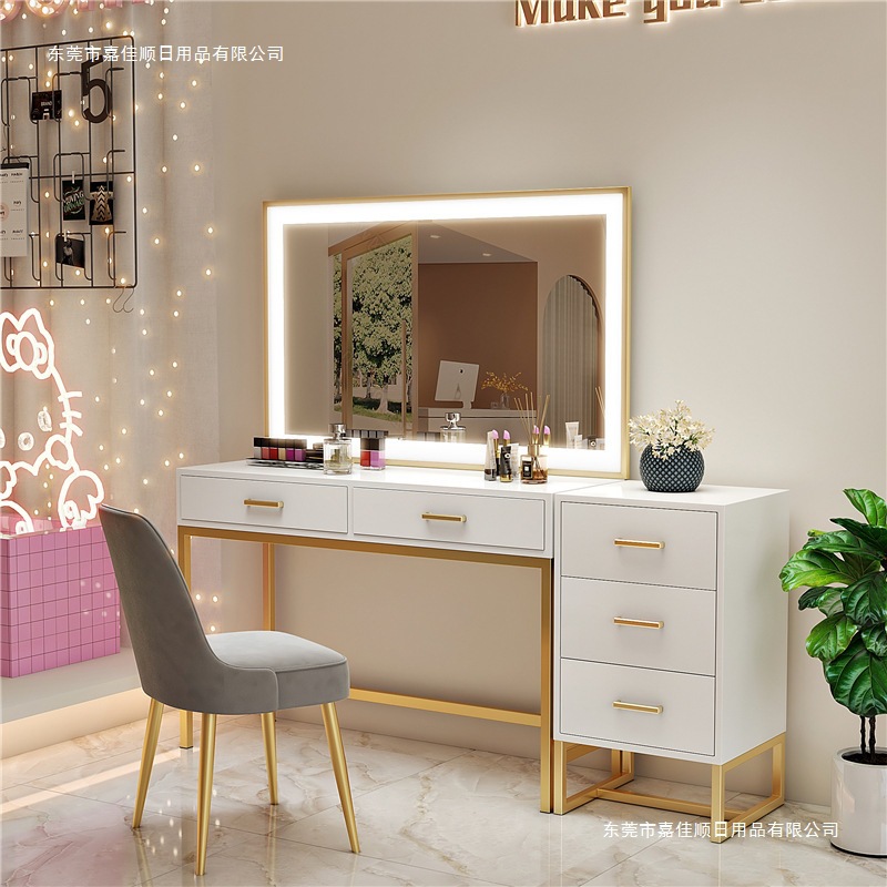 Nail art makeup artist studio  - Beauty Makeup Studio ulasan dan harga